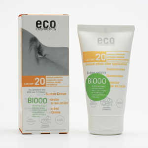 
Eco Cosmetics Ochranný sluneční krém SPF 20 75 ml
		